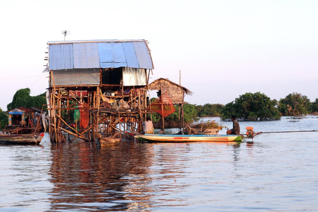 Kompong Khleang floating village tour, photo by Steven of Auckland Sports Photography (6)